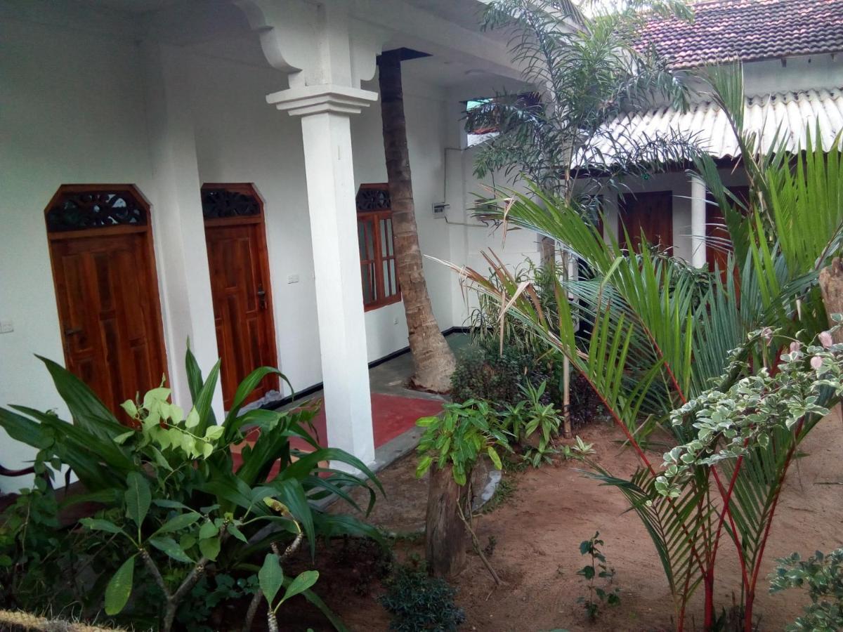 Arugambay Village Arugam Bay Exterior photo